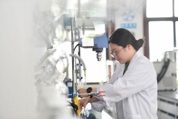 1679982105848457R1M1.jpg 2.jpg