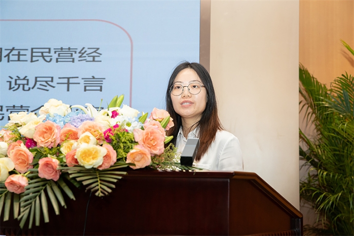 16885231724203045Cvg.jpg WANG3975.jpg